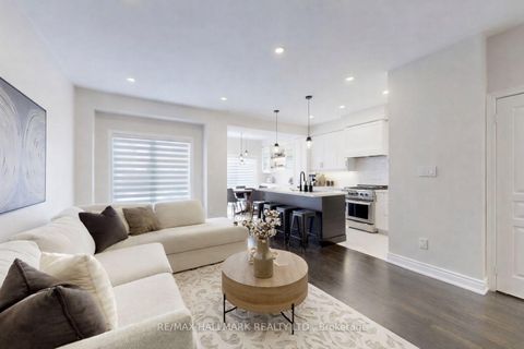Photo 1 at 11 Martina Crescent, Vellore Village, Vaughan
