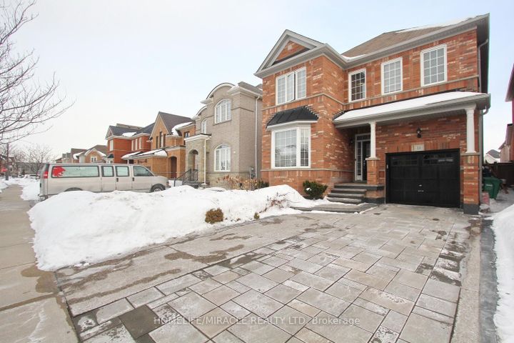 Photo 2 at 11 Bluffmeadow Street, Bram East, Brampton