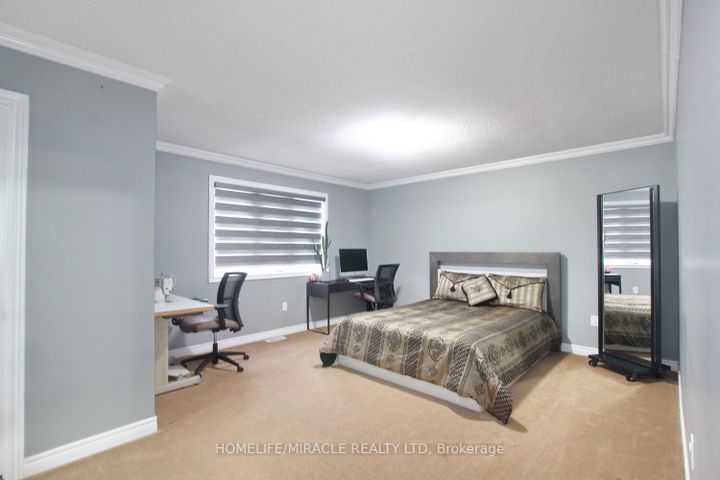 Photo 26 at 11 Bluffmeadow Street, Bram East, Brampton