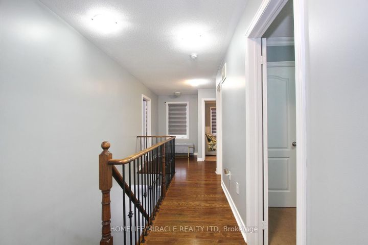 Photo 33 at 11 Bluffmeadow Street, Bram East, Brampton