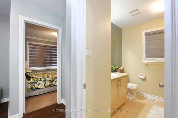 Photo 35 at 11 Bluffmeadow Street, Bram East, Brampton