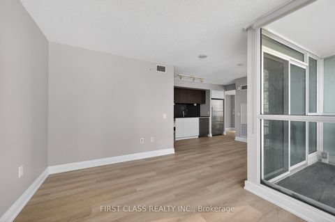 Photo 7 at 1212 - 85 Queens Wharf Road, Waterfront Communities C1, Toronto