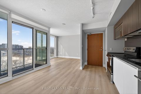 Photo 10 at 1212 - 85 Queens Wharf Road, Waterfront Communities C1, Toronto