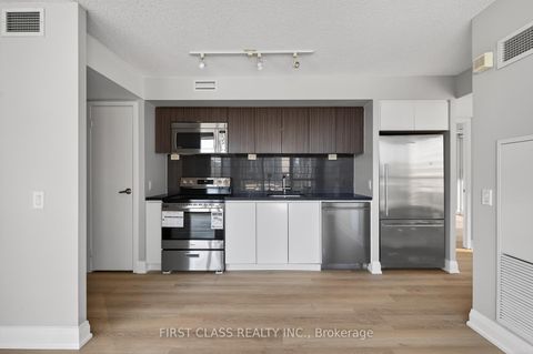 Photo 12 at 1212 - 85 Queens Wharf Road, Waterfront Communities C1, Toronto