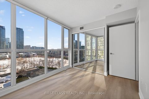 Photo 15 at 1212 - 85 Queens Wharf Road, Waterfront Communities C1, Toronto