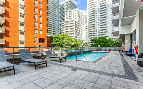 Photo 7 at 2110 - 25 Holly Street, Mount Pleasant West, Toronto