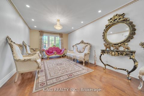 Photo 6 at 2606 Ambercroft Trail, Central Erin Mills, Mississauga