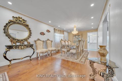 Photo 8 at 2606 Ambercroft Trail, Central Erin Mills, Mississauga