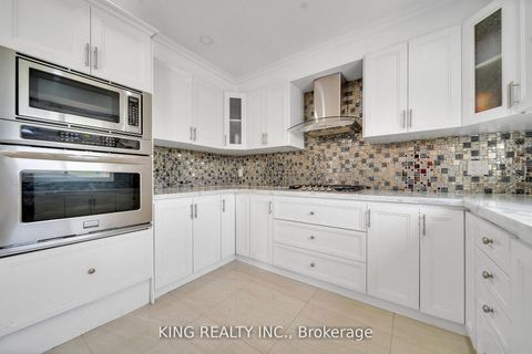 Photo 20 at 2606 Ambercroft Trail, Central Erin Mills, Mississauga