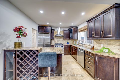 Photo 5 at 5 Terrington Court, Don Mills, Toronto