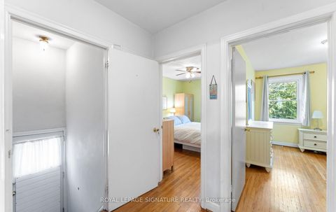 Photo 23 at 17 Vanbrugh Avenue, Cliffside, Toronto