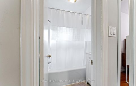 Photo 29 at 17 Vanbrugh Avenue, Cliffside, Toronto