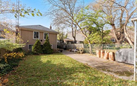 Photo 47 at 17 Vanbrugh Avenue, Cliffside, Toronto