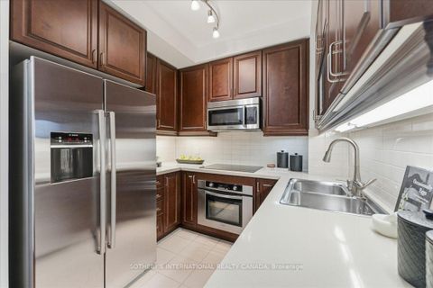 Photo 15 at 1502 - 35 Balmuto Street, Bay Street Corridor, Toronto