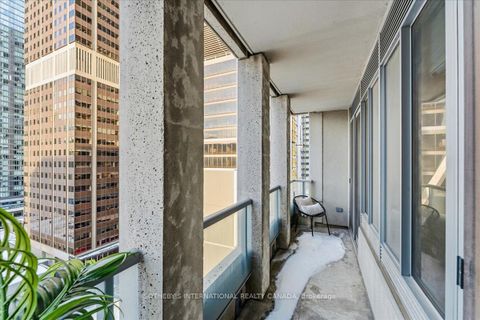 Photo 36 at 1502 - 35 Balmuto Street, Bay Street Corridor, Toronto