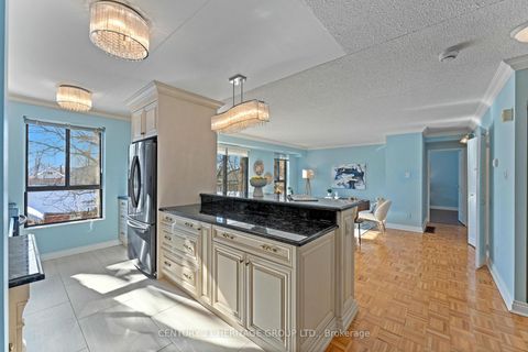 Photo 10 at PH 1 - 15390 Yonge Street, Aurora Village, Aurora