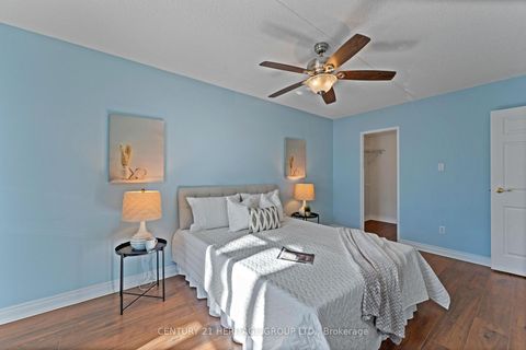 Photo 18 at PH 1 - 15390 Yonge Street, Aurora Village, Aurora