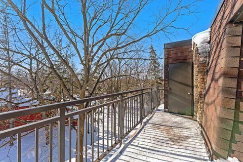 Photo 21 at PH 1 - 15390 Yonge Street, Aurora Village, Aurora