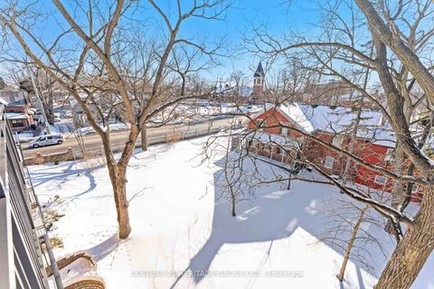 Photo 26 at PH 1 - 15390 Yonge Street, Aurora Village, Aurora