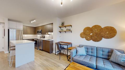 Photo 8 at 322 - 812 Lansdowne Avenue, Junction, Toronto