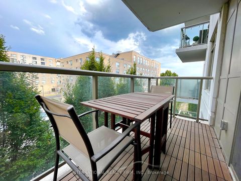 Photo 15 at 322 - 812 Lansdowne Avenue, Junction, Toronto