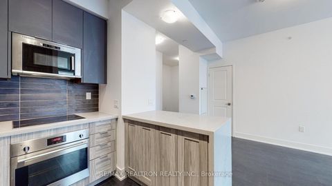 Photo 6 at 904 - 2916 Highway 7 Road, Concord, Vaughan