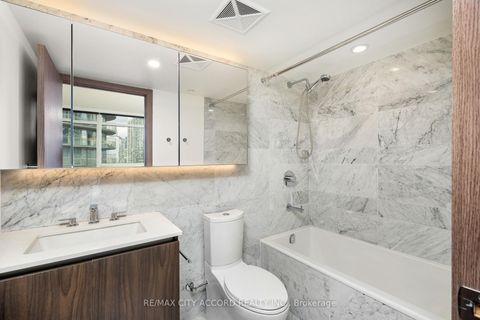 Photo 14 at 2015 - 17 Bathurst Street, Waterfront Communities C1, Toronto