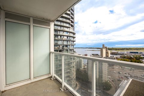 Photo 21 at 2015 - 17 Bathurst Street, Waterfront Communities C1, Toronto