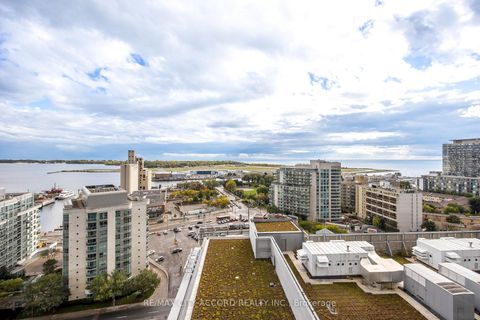 Photo 25 at 2015 - 17 Bathurst Street, Waterfront Communities C1, Toronto