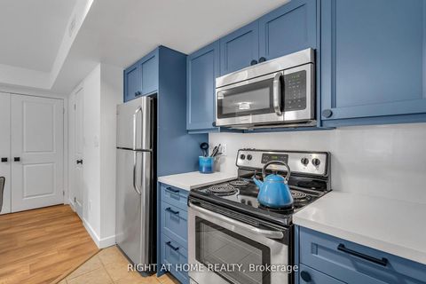 Photo 10 at 146 - 12 Foundry Avenue, Junction, Toronto