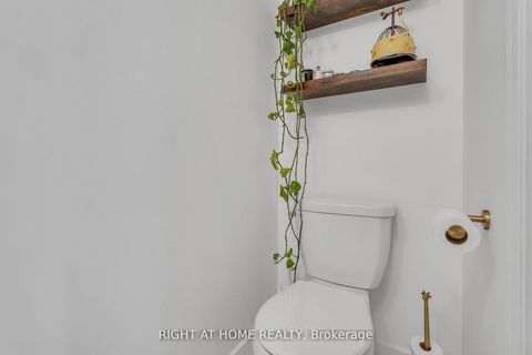 Photo 18 at 146 - 12 Foundry Avenue, Junction, Toronto