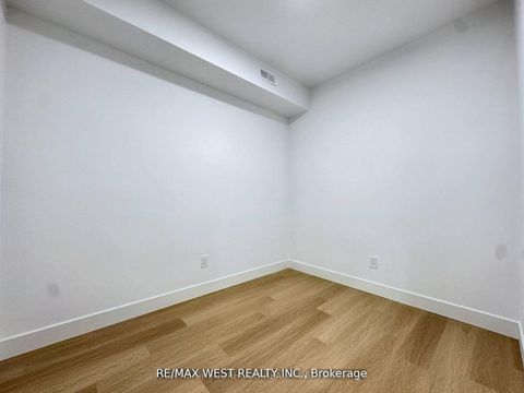 Photo 14 at 49 Morningside Avenue, Swansea, Toronto