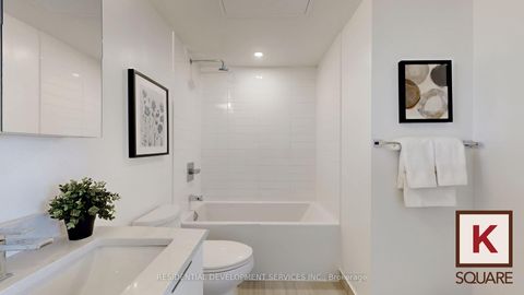 Photo 13 at 3025 - 2031 Kennedy Road, Malvern West, Toronto