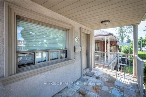 Photo 3 at 179 Thirtieth Street, Alderwood, Toronto