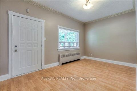 Photo 4 at 179 Thirtieth Street, Alderwood, Toronto