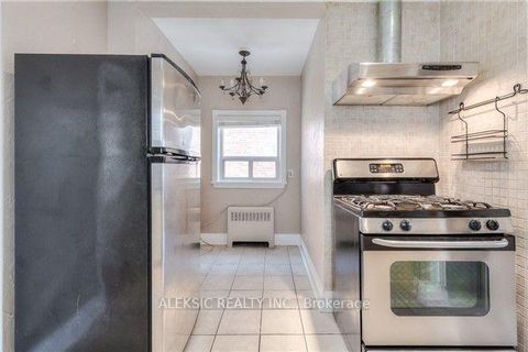 Photo 7 at 179 Thirtieth Street, Alderwood, Toronto