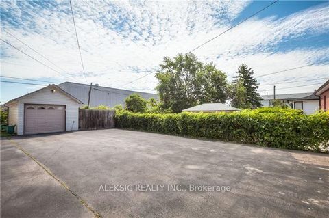 Photo 19 at 179 Thirtieth Street, Alderwood, Toronto