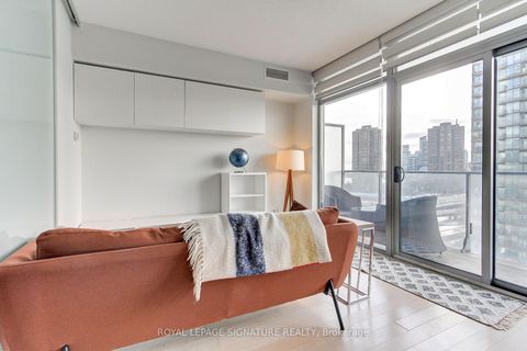 Photo 16 at 1511 - 103 The Queensway, Swansea, Toronto