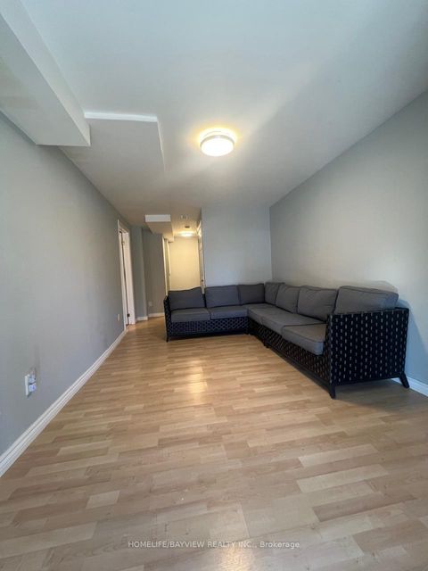 Photo 3 at 27 GADWALL Avenue, Painswick South, Barrie