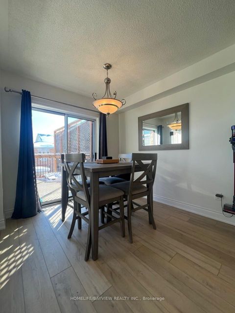 Photo 12 at 27 GADWALL Avenue, Painswick South, Barrie