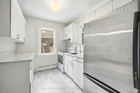 Photo 5 at 61 Methuen Avenue, Lambton Baby Point, Toronto