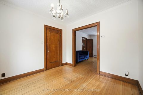 Photo 11 at 61 Methuen Avenue, Lambton Baby Point, Toronto