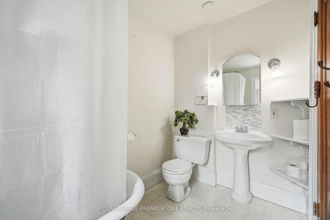 Photo 26 at 61 Methuen Avenue, Lambton Baby Point, Toronto