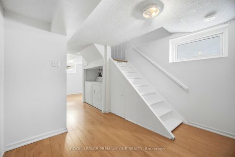 Photo 28 at 61 Methuen Avenue, Lambton Baby Point, Toronto