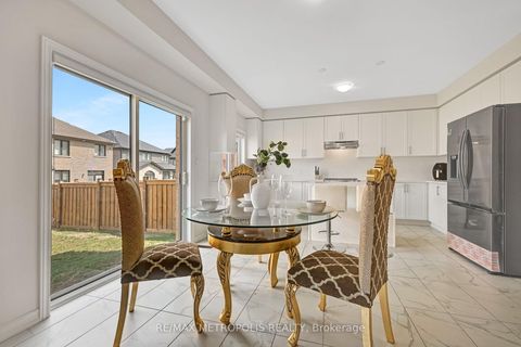Photo 11 at 15 Douglas Kemp Crescent, Bowmanville, Clarington