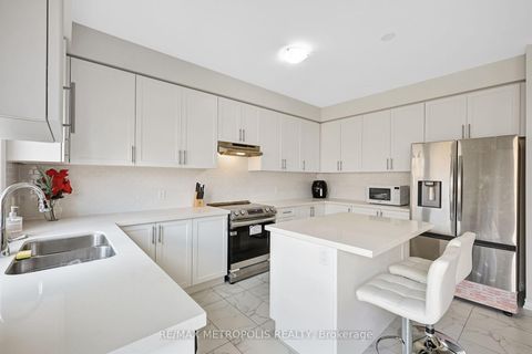 Photo 14 at 15 Douglas Kemp Crescent, Bowmanville, Clarington