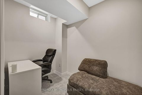 Photo 20 at 15 Douglas Kemp Crescent, Bowmanville, Clarington