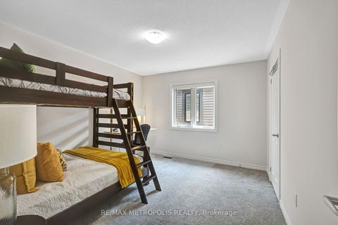 Photo 32 at 15 Douglas Kemp Crescent, Bowmanville, Clarington