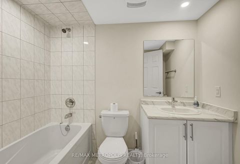 Photo 39 at 15 Douglas Kemp Crescent, Bowmanville, Clarington