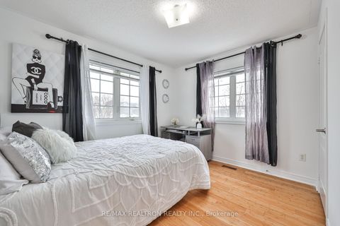 Photo 23 at 23 Sunridge Street, Oak Ridges, Richmond Hill